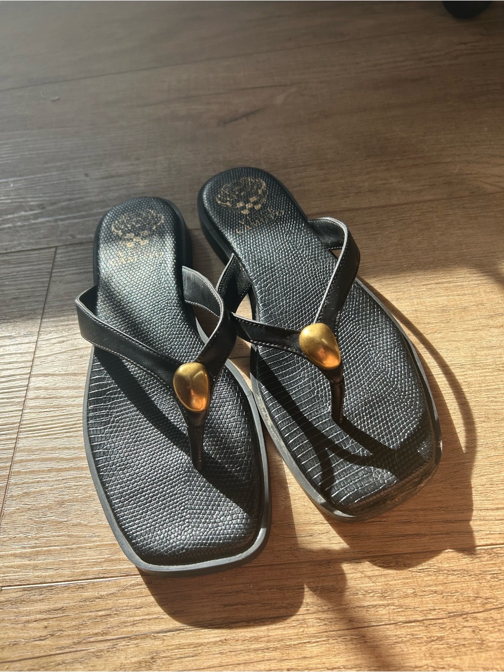 Vince Camuto Black Flip Flop Sandals with Gold Accent